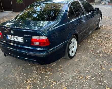 Синій БМВ 5 Серія, об'ємом двигуна 3.5 л та пробігом 450 тис. км за 6500 $, фото 2 на Automoto.ua
