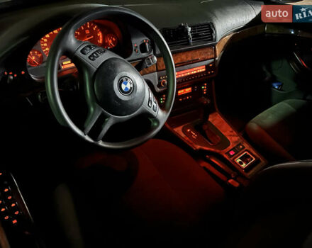 Синий БМВ 5 Серия, объемом двигателя 3.5 л и пробегом 485 тыс. км за 7000 $, фото 10 на Automoto.ua
