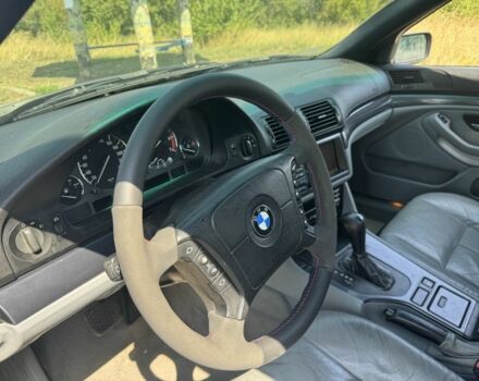 Синий БМВ 5 Серия, объемом двигателя 3.5 л и пробегом 270 тыс. км за 5200 $, фото 4 на Automoto.ua