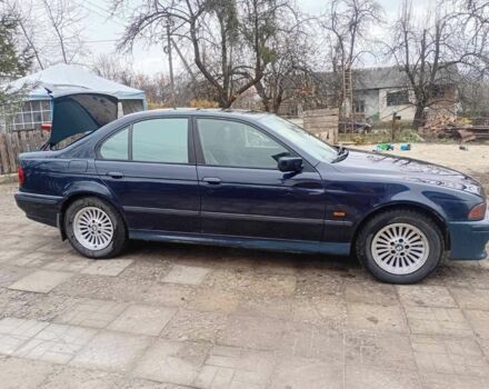 Синий БМВ 5 Серия, объемом двигателя 2.5 л и пробегом 45 тыс. км за 4500 $, фото 3 на Automoto.ua