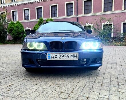 Синий БМВ 5 Серия, объемом двигателя 2.5 л и пробегом 400 тыс. км за 3500 $, фото 1 на Automoto.ua