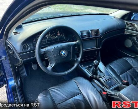 Синий БМВ 5 Серия, объемом двигателя 2 л и пробегом 300 тыс. км за 4900 $, фото 9 на Automoto.ua