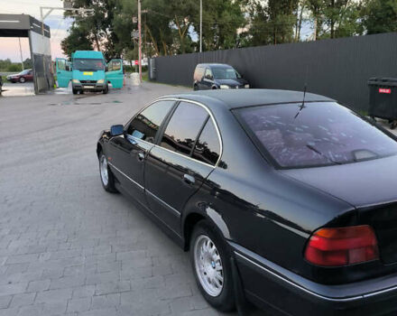 Синій БМВ 5 Серія, об'ємом двигуна 1.99 л та пробігом 380 тис. км за 4300 $, фото 3 на Automoto.ua