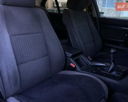 Синий БМВ 5 Серия, объемом двигателя 2 л и пробегом 350 тыс. км за 4800 $, фото 10 на Automoto.ua