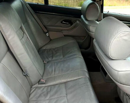 Синий БМВ 5 Серия, объемом двигателя 2.5 л и пробегом 375 тыс. км за 2500 $, фото 8 на Automoto.ua