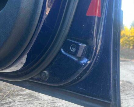 Синий БМВ 5 Серия, объемом двигателя 2.8 л и пробегом 427 тыс. км за 5700 $, фото 7 на Automoto.ua