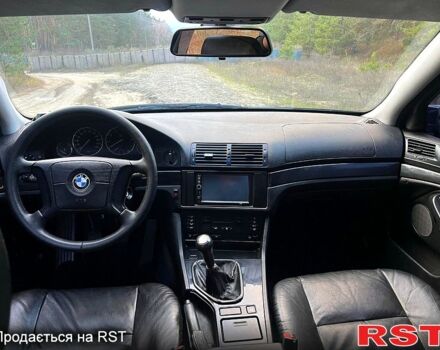 Синий БМВ 5 Серия, объемом двигателя 2 л и пробегом 300 тыс. км за 4900 $, фото 11 на Automoto.ua