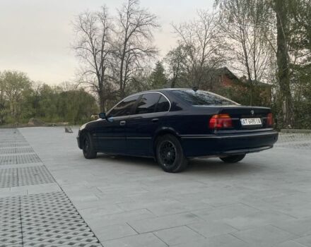 Синий БМВ 5 Серия, объемом двигателя 2 л и пробегом 255 тыс. км за 3900 $, фото 2 на Automoto.ua