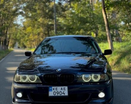 Синий БМВ 5 Серия, объемом двигателя 3.5 л и пробегом 450 тыс. км за 5600 $, фото 1 на Automoto.ua