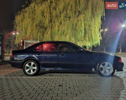 Синий БМВ 5 Серия, объемом двигателя 1.99 л и пробегом 297 тыс. км за 3700 $, фото 2 на Automoto.ua