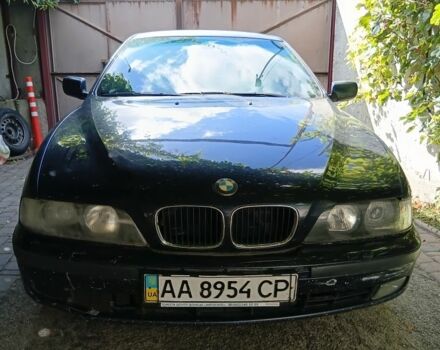 Синий БМВ 5 Серия, объемом двигателя 2 л и пробегом 370 тыс. км за 2700 $, фото 3 на Automoto.ua