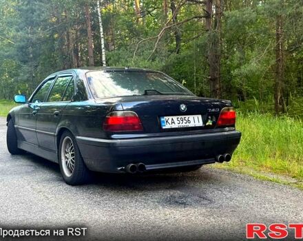 Синий БМВ 5 Серия, объемом двигателя 4.4 л и пробегом 450 тыс. км за 4000 $, фото 2 на Automoto.ua