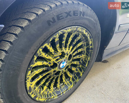 Синий БМВ 5 Серия, объемом двигателя 2.5 л и пробегом 370 тыс. км за 4850 $, фото 10 на Automoto.ua