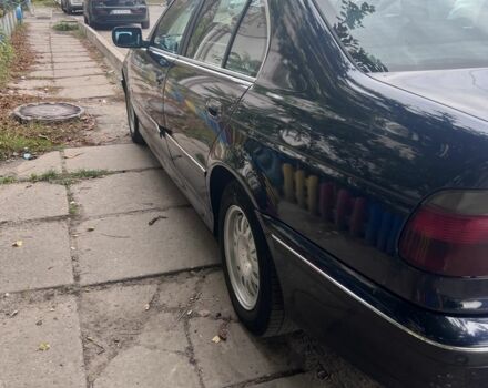 Синий БМВ 5 Серия, объемом двигателя 2.9 л и пробегом 326 тыс. км за 3700 $, фото 5 на Automoto.ua