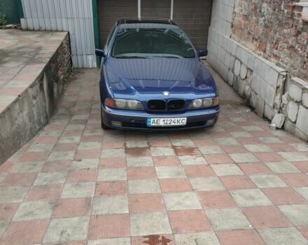Синий БМВ 5 Серия, объемом двигателя 2 л и пробегом 205 тыс. км за 3082 $, фото 2 на Automoto.ua