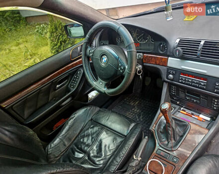 Синий БМВ 5 Серия, объемом двигателя 2.5 л и пробегом 370 тыс. км за 4850 $, фото 17 на Automoto.ua