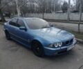 Синий БМВ 5 Серия, объемом двигателя 3 л и пробегом 435 тыс. км за 4300 $, фото 1 на Automoto.ua