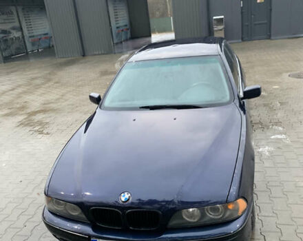 Синий БМВ 5 Серия, объемом двигателя 3 л и пробегом 468 тыс. км за 7000 $, фото 1 на Automoto.ua