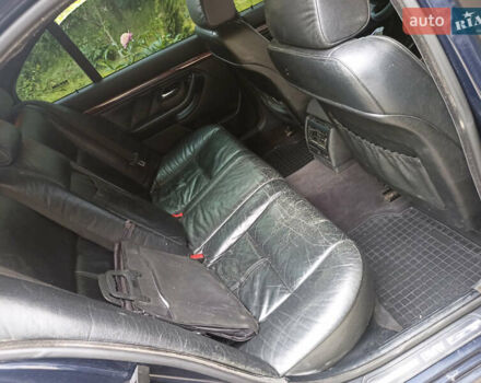 Синий БМВ 5 Серия, объемом двигателя 2.5 л и пробегом 370 тыс. км за 4850 $, фото 15 на Automoto.ua