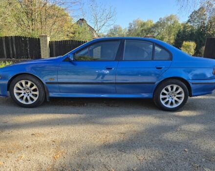 Синій БМВ 5 Серія, об'ємом двигуна 3 л та пробігом 380 тис. км за 2800 $, фото 5 на Automoto.ua