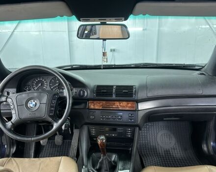 Синий БМВ 5 Серия, объемом двигателя 2.5 л и пробегом 360 тыс. км за 5000 $, фото 6 на Automoto.ua