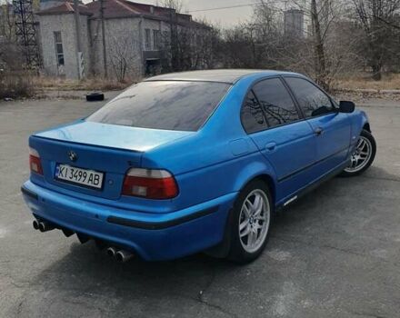 Синий БМВ 5 Серия, объемом двигателя 3.5 л и пробегом 466 тыс. км за 5400 $, фото 3 на Automoto.ua
