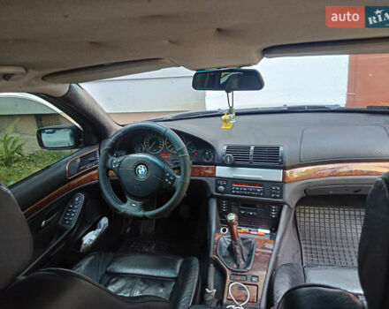 Синий БМВ 5 Серия, объемом двигателя 2.5 л и пробегом 370 тыс. км за 4850 $, фото 16 на Automoto.ua