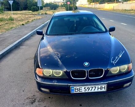 Синій БМВ 5 Серія, об'ємом двигуна 2 л та пробігом 437 тис. км за 3500 $, фото 1 на Automoto.ua