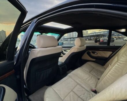 Синий БМВ 5 Серия, объемом двигателя 2.5 л и пробегом 370 тыс. км за 3666 $, фото 5 на Automoto.ua