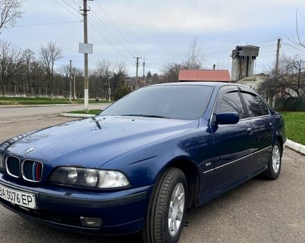 Синій БМВ 5 Серія, об'ємом двигуна 2 л та пробігом 360 тис. км за 4300 $, фото 1 на Automoto.ua