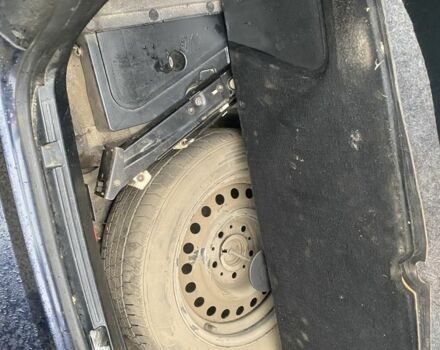 Синий БМВ 5 Серия, объемом двигателя 2.5 л и пробегом 376 тыс. км за 3700 $, фото 9 на Automoto.ua