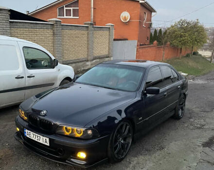 Синий БМВ 5 Серия, объемом двигателя 3 л и пробегом 400 тыс. км за 7800 $, фото 3 на Automoto.ua