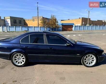 Синий БМВ 5 Серия, объемом двигателя 3 л и пробегом 380 тыс. км за 5300 $, фото 1 на Automoto.ua