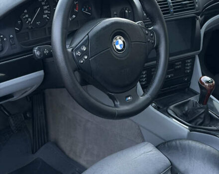 Синий БМВ 5 Серия, объемом двигателя 2.5 л и пробегом 381 тыс. км за 5700 $, фото 19 на Automoto.ua