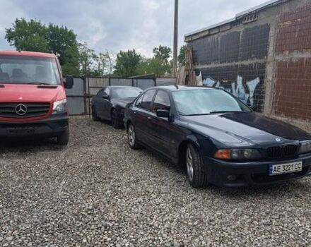 Синий БМВ 5 Серия, объемом двигателя 2.49 л и пробегом 394 тыс. км за 4900 $, фото 5 на Automoto.ua