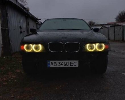 Синій БМВ 5 Серія, об'ємом двигуна 3 л та пробігом 236 тис. км за 2100 $, фото 2 на Automoto.ua