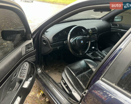 Синий БМВ 5 Серия, объемом двигателя 2.5 л и пробегом 364 тыс. км за 5300 $, фото 6 на Automoto.ua