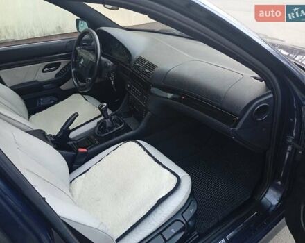 Синій БМВ 5 Серія, об'ємом двигуна 1.95 л та пробігом 380 тис. км за 2999 $, фото 7 на Automoto.ua