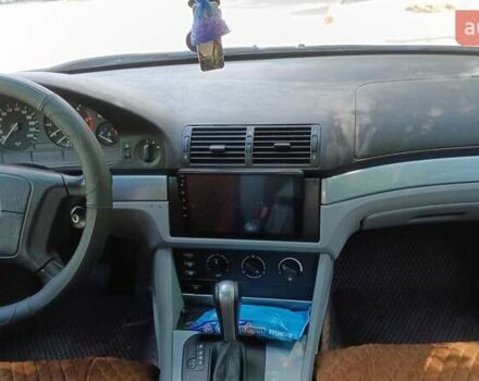 Синий БМВ 5 Серия, объемом двигателя 2.5 л и пробегом 324 тыс. км за 6200 $, фото 13 на Automoto.ua