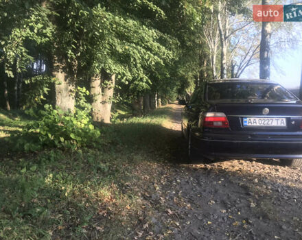 Синий БМВ 5 Серия, объемом двигателя 4.4 л и пробегом 357 тыс. км за 5250 $, фото 2 на Automoto.ua