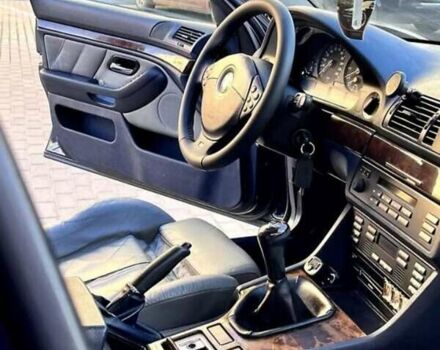 Синий БМВ 5 Серия, объемом двигателя 2.5 л и пробегом 320 тыс. км за 5200 $, фото 4 на Automoto.ua