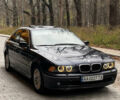 Синий БМВ 5 Серия, объемом двигателя 4.4 л и пробегом 340 тыс. км за 3950 $, фото 1 на Automoto.ua