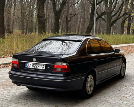 Синий БМВ 5 Серия, объемом двигателя 4.4 л и пробегом 340 тыс. км за 3950 $, фото 5 на Automoto.ua