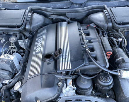 Синий БМВ 5 Серия, объемом двигателя 2.2 л и пробегом 307 тыс. км за 6500 $, фото 32 на Automoto.ua