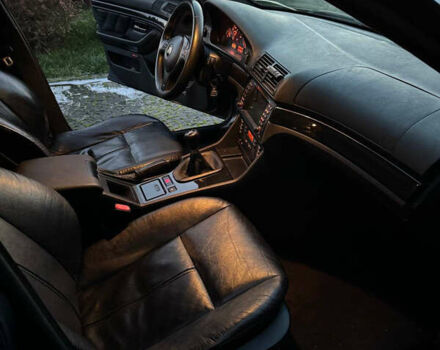 Синий БМВ 5 Серия, объемом двигателя 2.93 л и пробегом 368 тыс. км за 9200 $, фото 24 на Automoto.ua