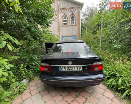 Синий БМВ 5 Серия, объемом двигателя 4.4 л и пробегом 357 тыс. км за 5250 $, фото 15 на Automoto.ua