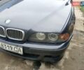 Синий БМВ 5 Серия, объемом двигателя 2 л и пробегом 380 тыс. км за 3500 $, фото 1 на Automoto.ua