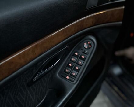 Синій БМВ 5 Серія, об'ємом двигуна 0 л та пробігом 255 тис. км за 2599 $, фото 5 на Automoto.ua