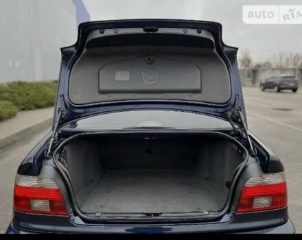 Синий БМВ 5 Серия, объемом двигателя 2.5 л и пробегом 320 тыс. км за 5200 $, фото 1 на Automoto.ua