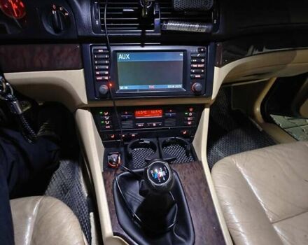 Синий БМВ 5 Серия, объемом двигателя 2.5 л и пробегом 425 тыс. км за 6499 $, фото 11 на Automoto.ua